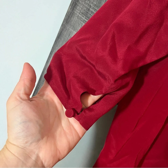 Vintage Diane Von Furstenberg 100% Silk Blouse w/ Floral Embroidery Women's 2X - Picture 9 of 11